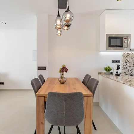 Luxury Seaview Miraflores Penthouse Apartment Málaga
